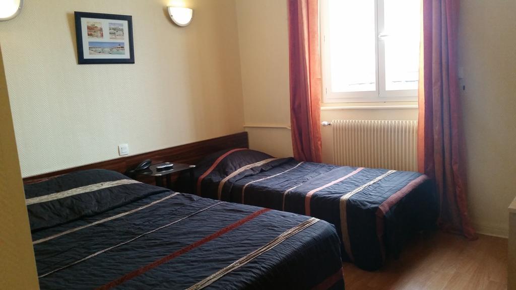 Hotel D'Alsace Villeurbanne Room photo